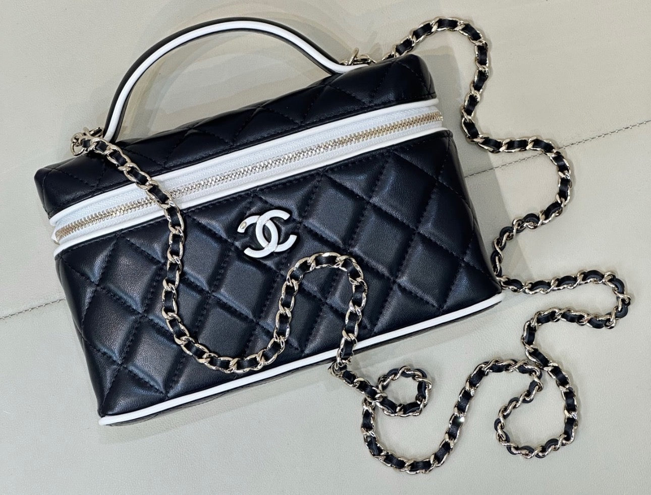 Luxury Cosmetic Case Bag